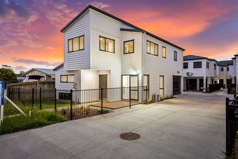 Photo of property in 52a Tapu Road, Huapai, Kumeu, 0810