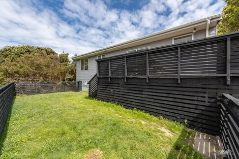Photo of property in 114 Te Pene Avenue, Titahi Bay, Porirua, 5022
