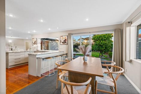 Photo of property in 12 Suncrest Drive, West Harbour, Auckland, 0618