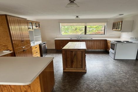 Photo of property in 11 Greenhithe Street, Waihola, Milton, 9073