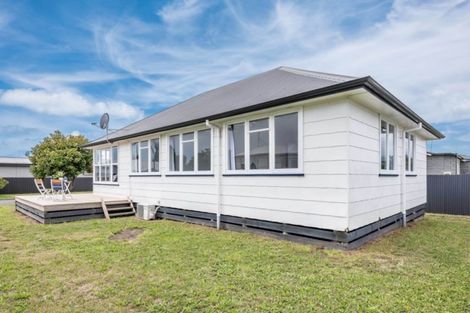 Photo of property in 64 Matene Street, Otaki, 5512