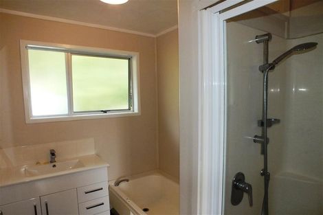 Photo of property in 59 Hillcrest Road, Hatfields Beach, Orewa, 0931