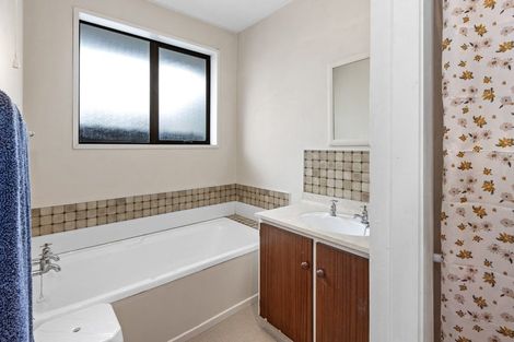 Photo of property in 2/62 Highsted Road, Bishopdale, Christchurch, 8053