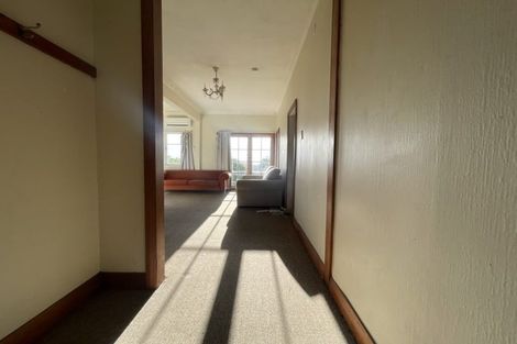 Photo of property in 29 Tanera Crescent, Brooklyn, Wellington, 6021