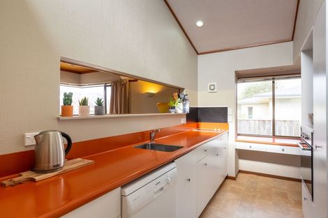 Photo of property in 2/4 Collingwood Street, The Wood, Nelson, 7010