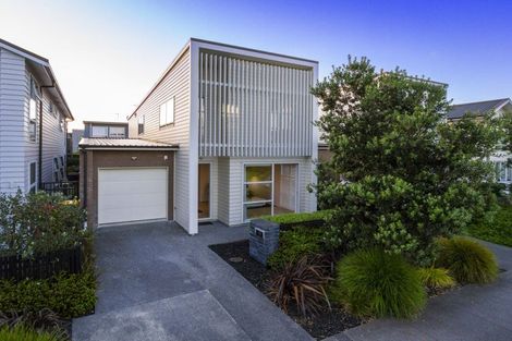 Photo of property in 88 Bomb Point Drive, Hobsonville, Auckland, 0616
