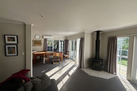 Photo of property in 8a Hinton Road, Taradale, Napier, 4112