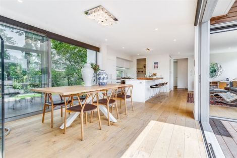 Photo of property in 62a Straven Road, Fendalton, Christchurch, 8014