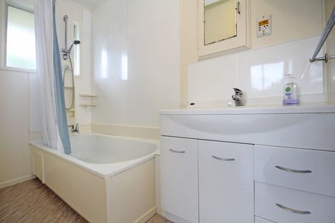 Photo of property in 54a Gowing Drive, Meadowbank, Auckland, 1072