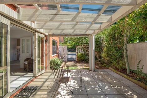 Photo of property in 2 Lewisham Park, St Albans, Christchurch, 8052