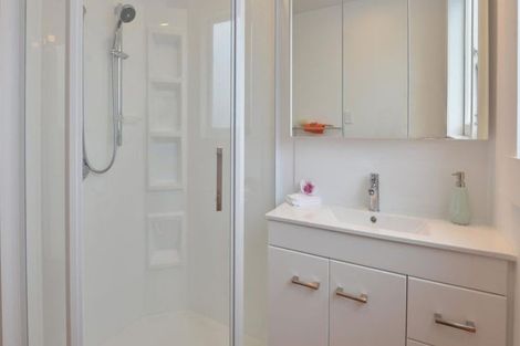 Photo of property in 8 Seaview Road, Whangarei, 0110