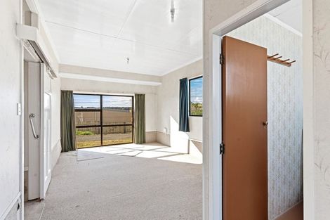 Photo of property in 6 Warren Street, Foxton Beach, Foxton, 4815