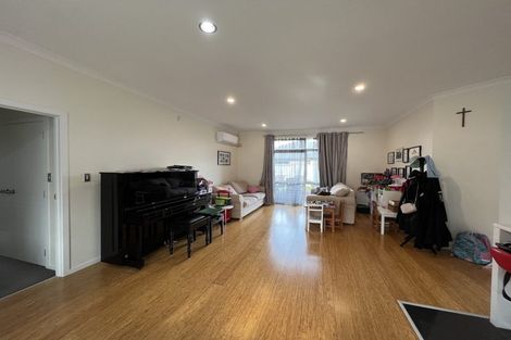 Photo of property in 13 Allgood Place, Rototuna North, Hamilton, 3210