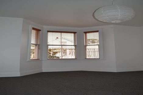 Photo of property in 29 Queen Street, Mount Victoria, Wellington, 6011