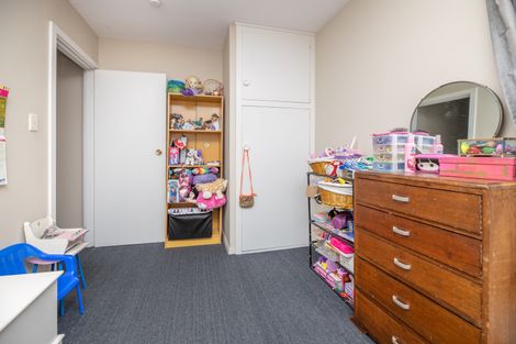 Photo of property in 1/41 Oldwood Street, Bishopdale, Christchurch, 8053