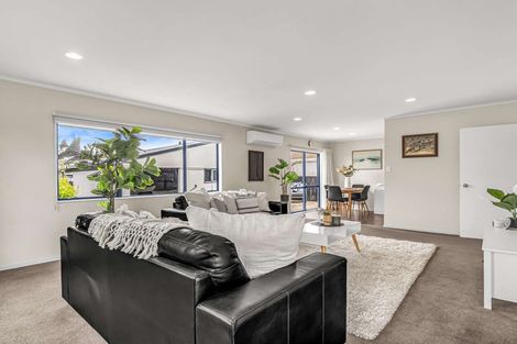 Photo of property in 38b Hartford Avenue, Papamoa Beach, Papamoa, 3118