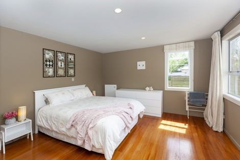 Photo of property in 83 Glen Road, Raumati South, Paraparaumu, 5032