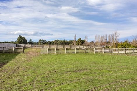 Photo of property in 635 Barkers Road, Loburn, Rangiora, 7472