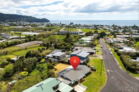 Photo of property in 1 Farm Road, Waihi Beach, 3611