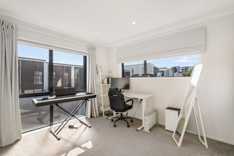 Photo of property in 60 Mapou Road, Hobsonville, Auckland, 0616
