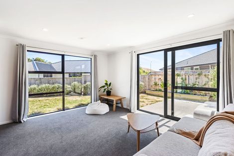 Photo of property in 3 Kaiwaru Place, Waikanae, 5036