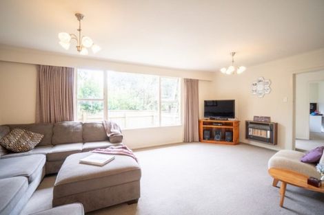 Photo of property in 14 Antrim Place, Hokowhitu, Palmerston North, 4410