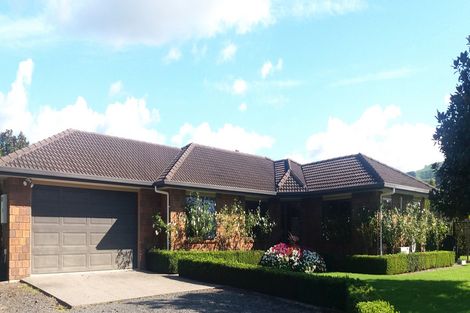 Photo of property in 17 Mangauika Road, Pirongia, Te Awamutu, 3876