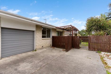 Photo of property in 2/8 Bonar Place, Woolston, Christchurch, 8062