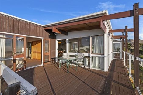 Photo of property in 255 Cannon Hill Crescent, Mount Pleasant, Christchurch, 8081