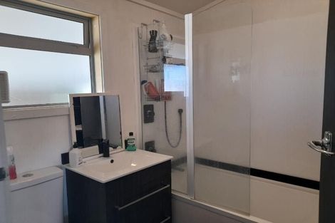 Photo of property in 7a Isobel Street, Acacia Bay, Taupo, 3330