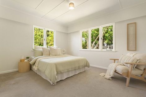 Photo of property in 2 Wade Place, Welcome Bay, Tauranga, 3175