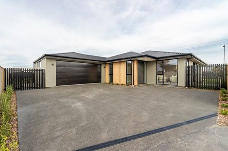 Photo of property in 26 Privet Way, Rolleston, 7678