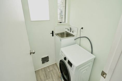 Photo of property in 34 Acacia Street, Kelvin Grove, Palmerston North, 4414