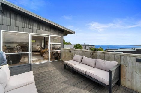 Photo of property in 8 Wainamu Road, Raglan, 3297