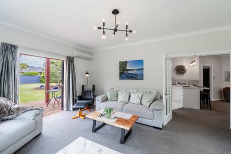 Photo of property in 17 Raeburn Avenue, Otatara, Invercargill, 9879