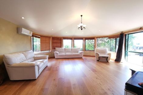 Photo of property in 3 Kimberly Grove, Greenhithe, Auckland, 0632