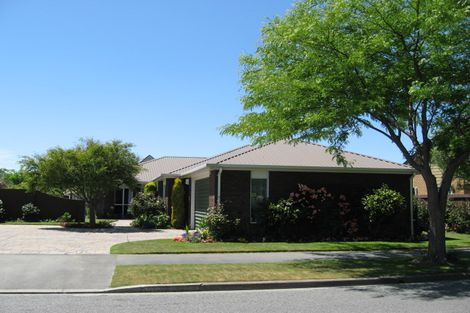 Photo of property in 32 Kedleston Drive, Avonhead, Christchurch, 8042