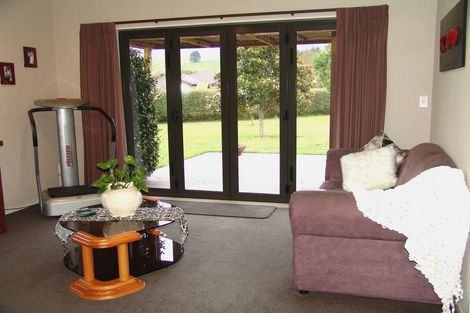 Photo of property in 17 Mangauika Road, Pirongia, Te Awamutu, 3876