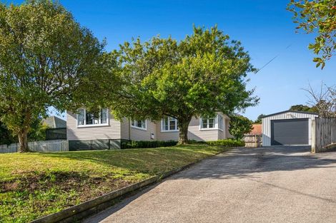 Photo of property in 22 Makiri Street, Helensville, 0800