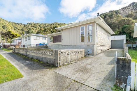 Photo of property in 38 Enfield Street, Wainuiomata, Lower Hutt, 5014