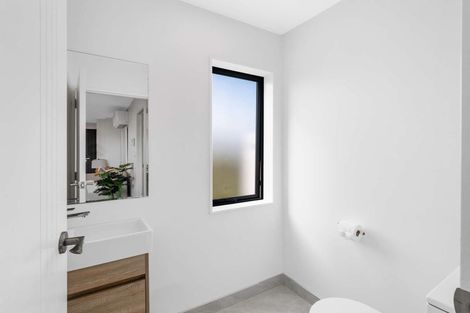 Photo of property in 7d Kotahi Road, Mount Wellington, Auckland, 1062