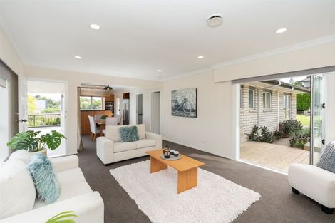 Photo of property in 10 Leyton Place, Nawton, Hamilton, 3200