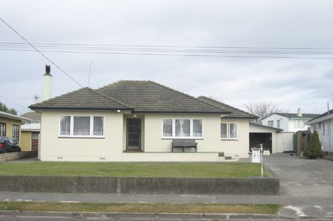 Photo of property in 25 Darwin Crescent, Maraenui, Napier, 4110