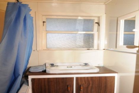 Photo of property in 6 Robinson Street, Kurow, 9435