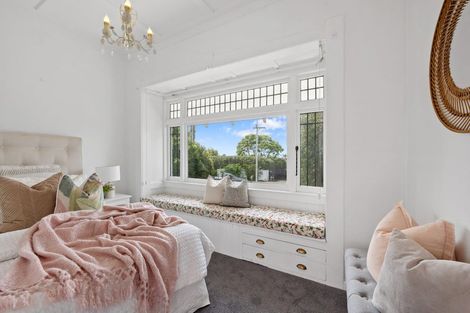 Photo of property in 1/317 Lake Road, Hauraki, Auckland, 0622