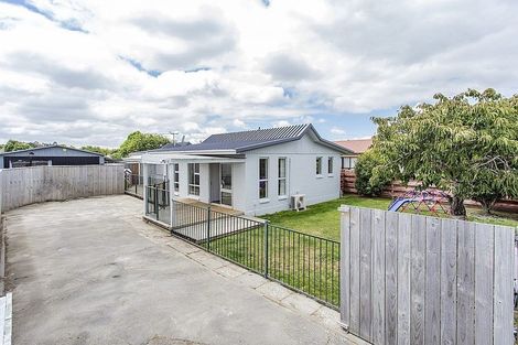 Photo of property in 28 George Street, Rolleston, 7614