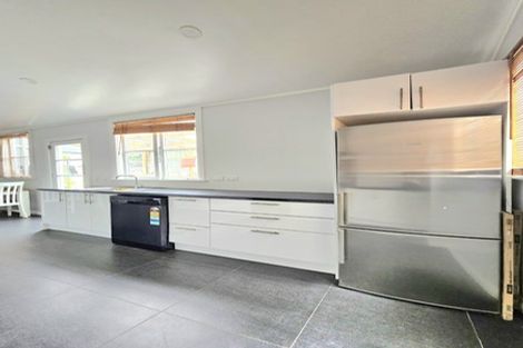 Photo of property in 24 Wilson Street, Newtown, Wellington, 6021