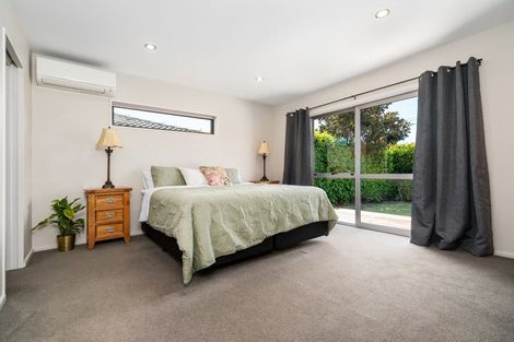 Photo of property in 11 Glenmore Avenue, Casebrook, Christchurch, 8051
