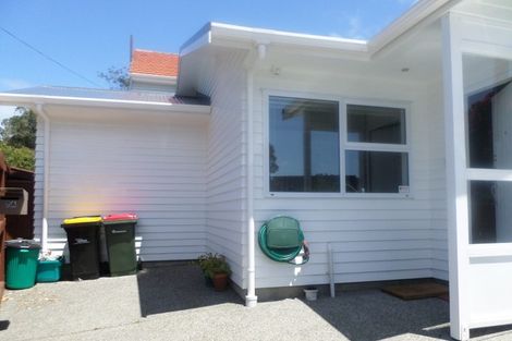 Photo of property in 7 Miramar Road North, Miramar, Wellington, 6022