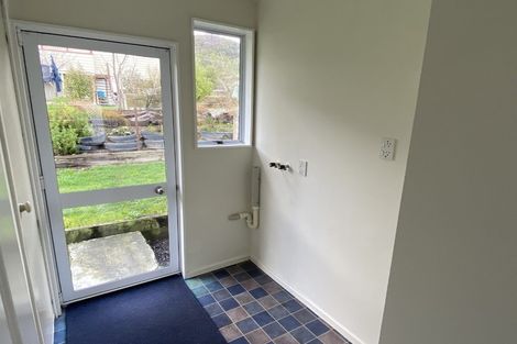 Photo of property in 25a Moana View Road, Waikawa, Picton, 7220